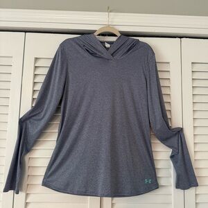 Under Armour - Heat Gear - Semi-Fitted - Women’s light weight hoodie - Large